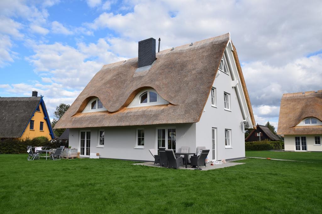 Reetdachhaeuser Boergerende Ngoại thất bức ảnh